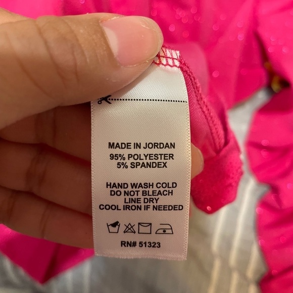 Hot Pink Barbiecore Barbie Ruched Longsleeve Top NWT​ - Picture 5 of 5